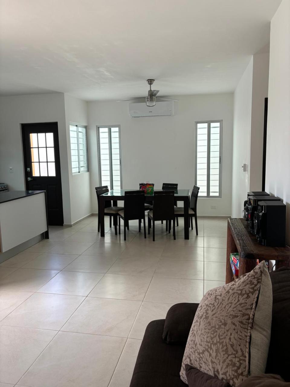 In Wotoch Villa Cancún Exteriör bild